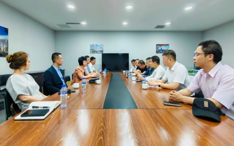 榮程集團(tuán)黨委書記、融誠物產(chǎn)集團(tuán)總經(jīng)理張穎赴烏茲別克斯坦開展商務(wù)考察 拓展新領(lǐng)域 推進(jìn)國際化